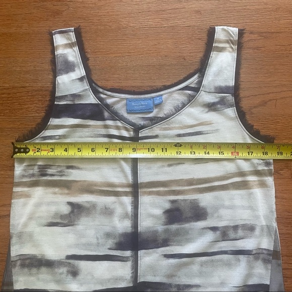 Simply Vera Wang sleeveless top size M - Picture 12 of 13